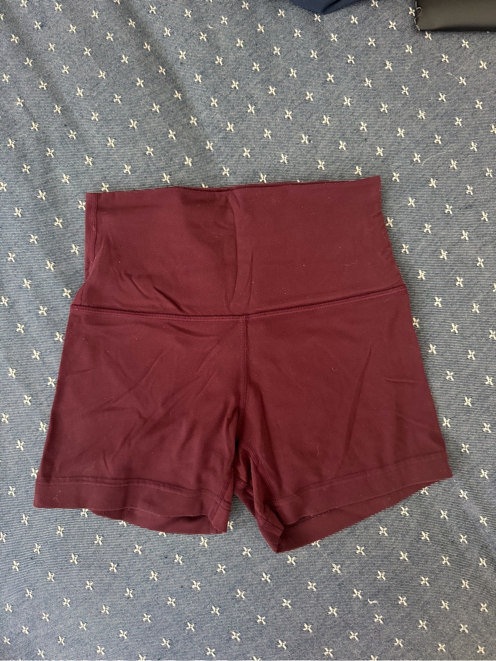Alight High Rise Short 3.5” in Cassis